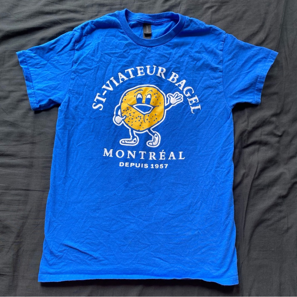 Gildan Royal Blue Montréal St-Viateur Bagel Tee